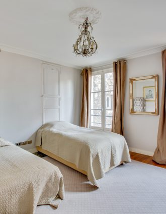 Appartement 3 pièces – 95m² -Paris 8ème