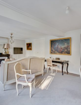 Appartement 3 pièces – 95m² -Paris 8ème