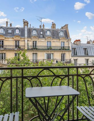 Appartement 3/4 pièces – 81.26m² – Balcon – Paris 7ème
